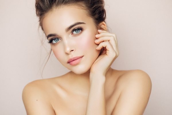 SW1 Clinic Singapore - Get Airbrush “Photoshop” Skin in Real Life with BB AquaTouch Laser