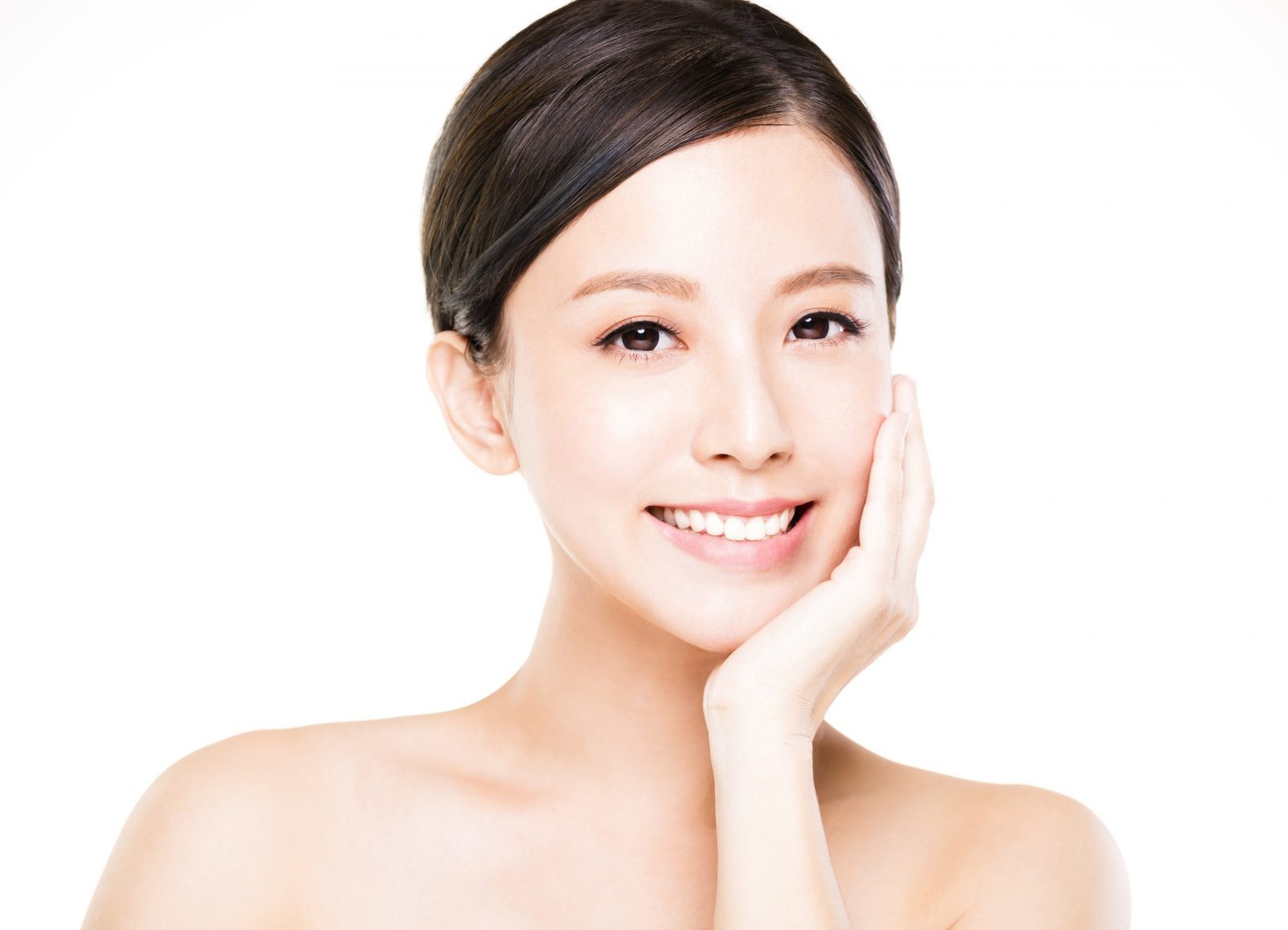 Chin enhancement can help to improve the attractiveness of one's profile